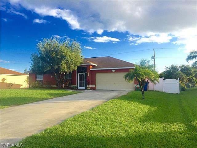 1st image of 6351 Castlewood Cir