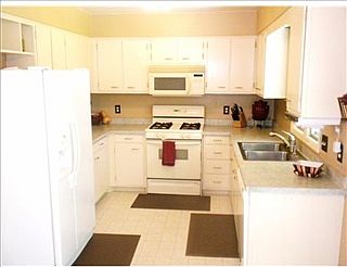 3rd image of 2809 Belvedere Dr