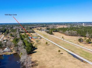 1505 Bojo Cir, Manning, SC 29102