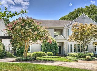 605 Hermitage Ct, Charlotte, NC 28207