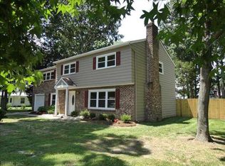 1041 Clipper Dr, Hampton, VA 23669