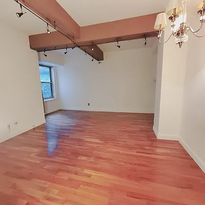 Rented by New York Residence | media 12