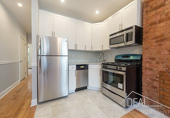 2nd image of 618 Washington Ave