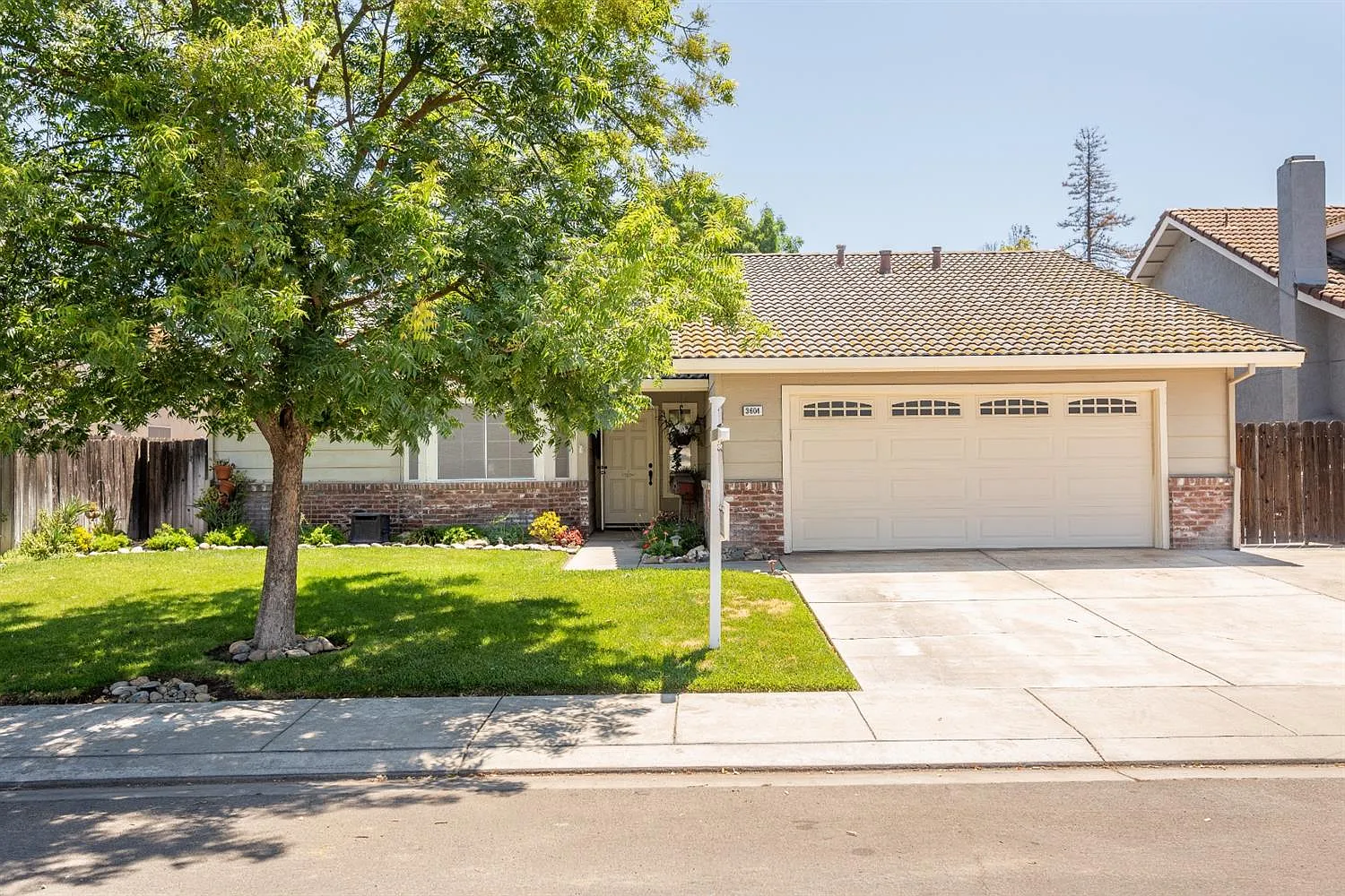 3604 Cassie Ln photo 1