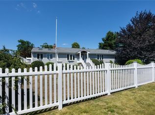 26 Faulkner Cir, Portsmouth, RI 02871