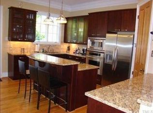 208 Village Gate Dr, Chapel Hill, NC 27514