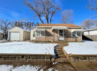 207 S Ford St, Hutchinson, KS 67501
