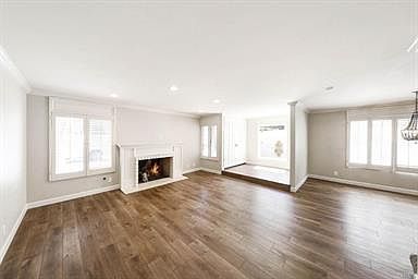 1st image of 105 Via Orvieto