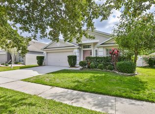 11569 Misty Isle Ln, Riverview, FL 33579