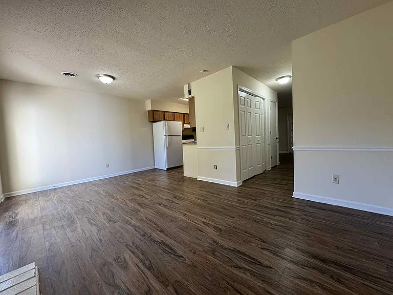 1730 Oshea St #2 — Photo 26