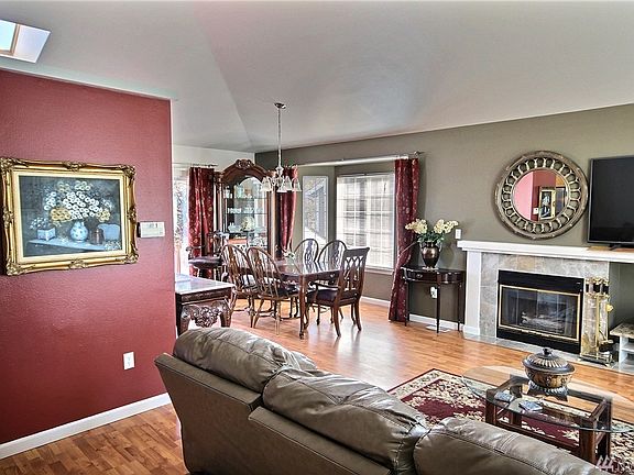 2nd image of 20311 72nd St E