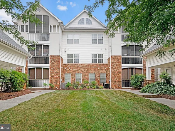6600 Lake Park Dr #2H-204, Greenbelt, MD 20770