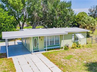 875 Palmetto Dr NE, Port Charlotte, FL 33952