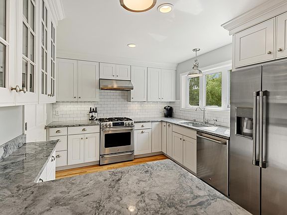 2nd image of 45 Mulford Ave