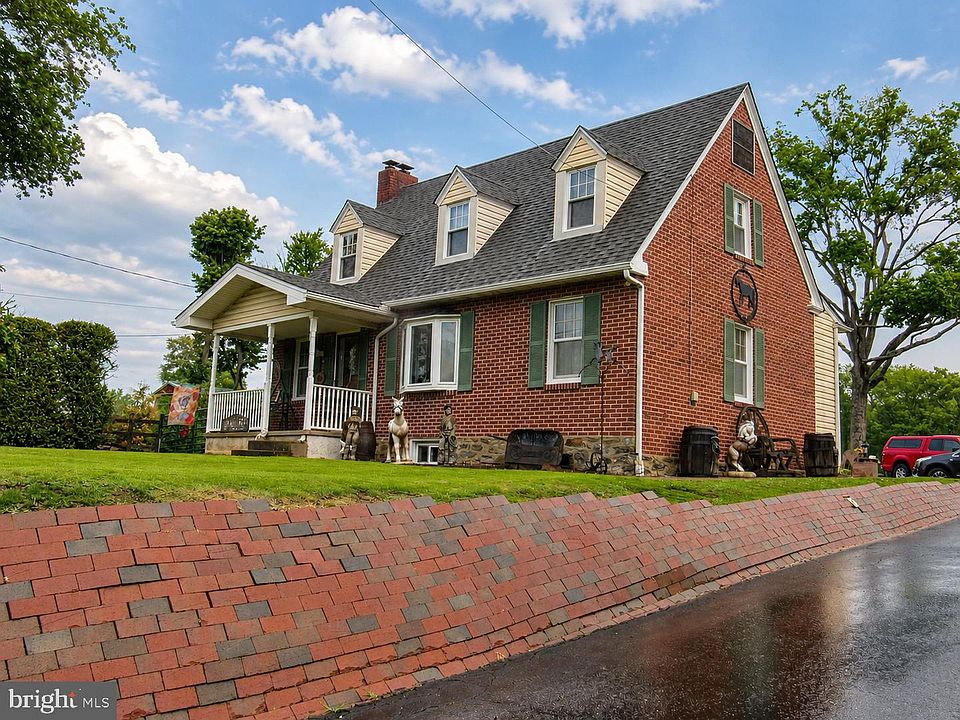 1st image of 1819 Larkin Rd