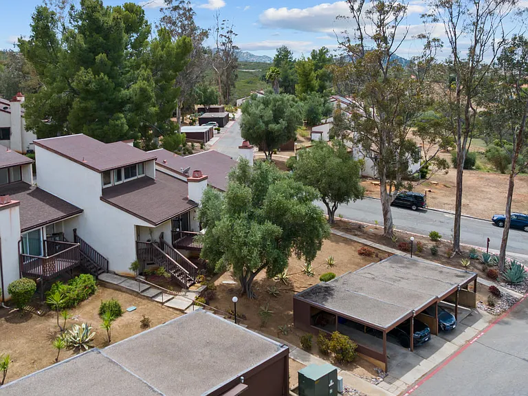 15703 Davis Cup Ln — Photo 29