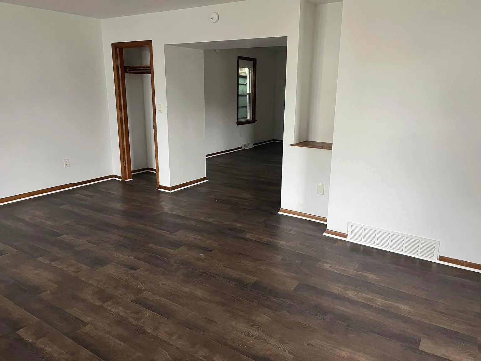 3 bed, 1500 sqft, $1,200 — Photo 4