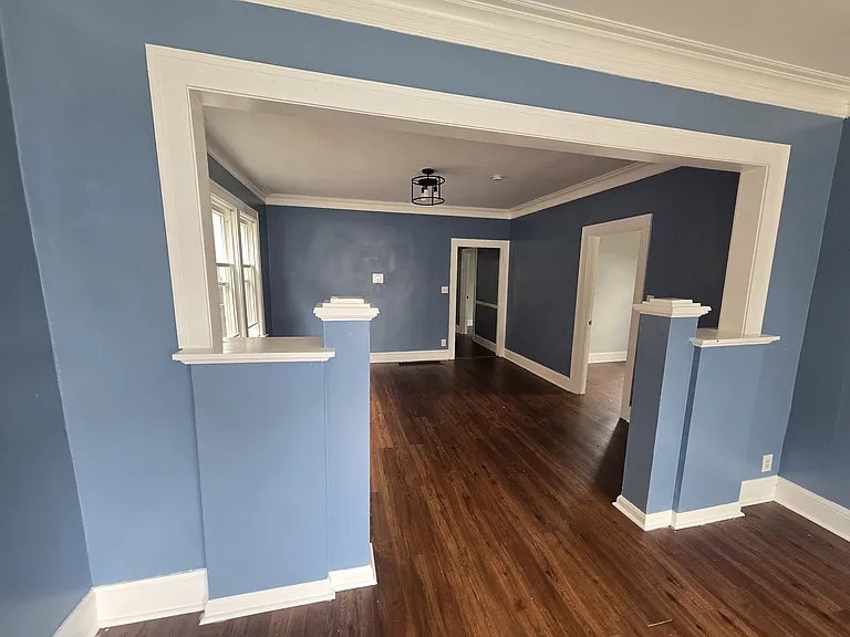 2730 N Marmora Ave #1 — Photo 4