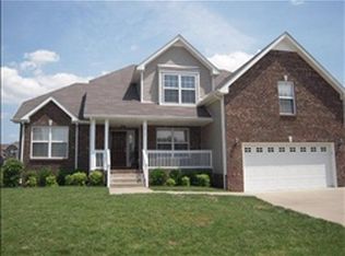 3717 Meadow Ridge Ln, Clarksville, TN 37040
