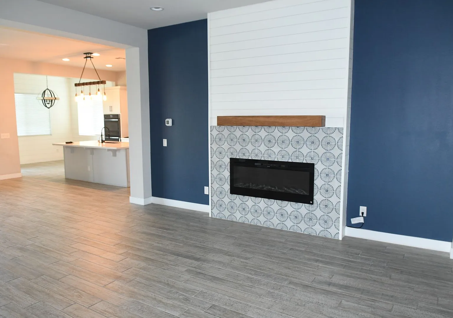 Ideal 4 Br 3 Ba 3 Cg Home Near W Glendale Ave and Loop 101 in Glendale — Photo 4