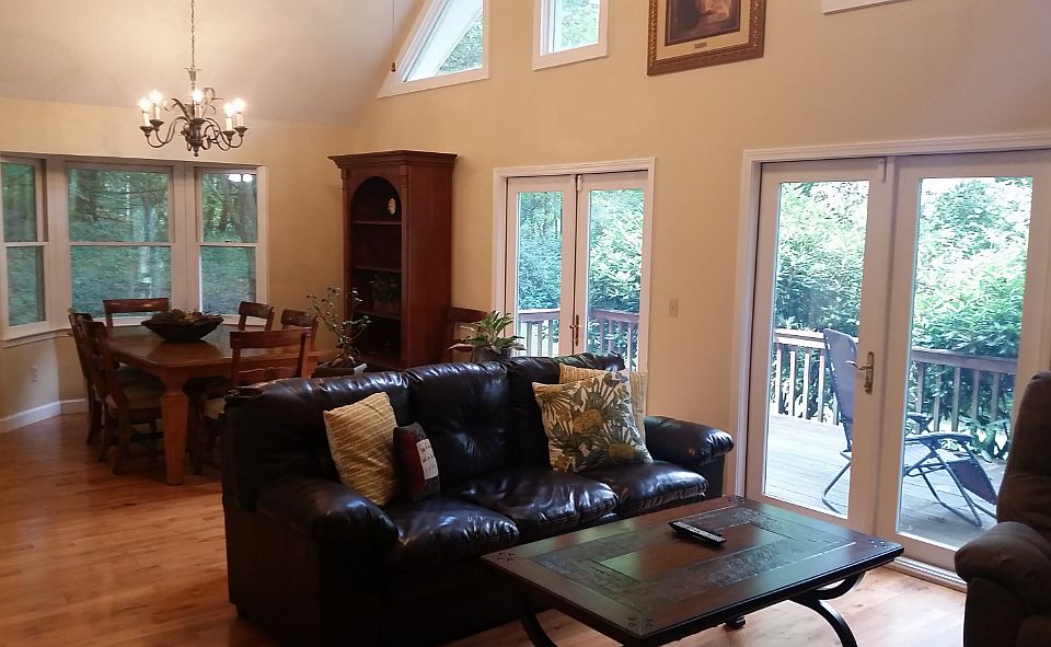 1st image of 69 High Meadow Ln