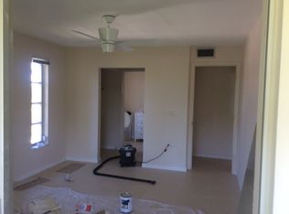 4901 38th Way S APT 16, Saint Petersburg, FL 33711