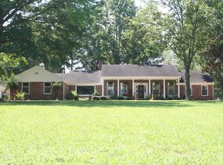 1905 Lone Oak Rd, Paris, TN 38242