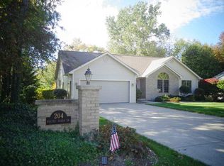 204 Walten Creek Dr, Erie, PA 16511