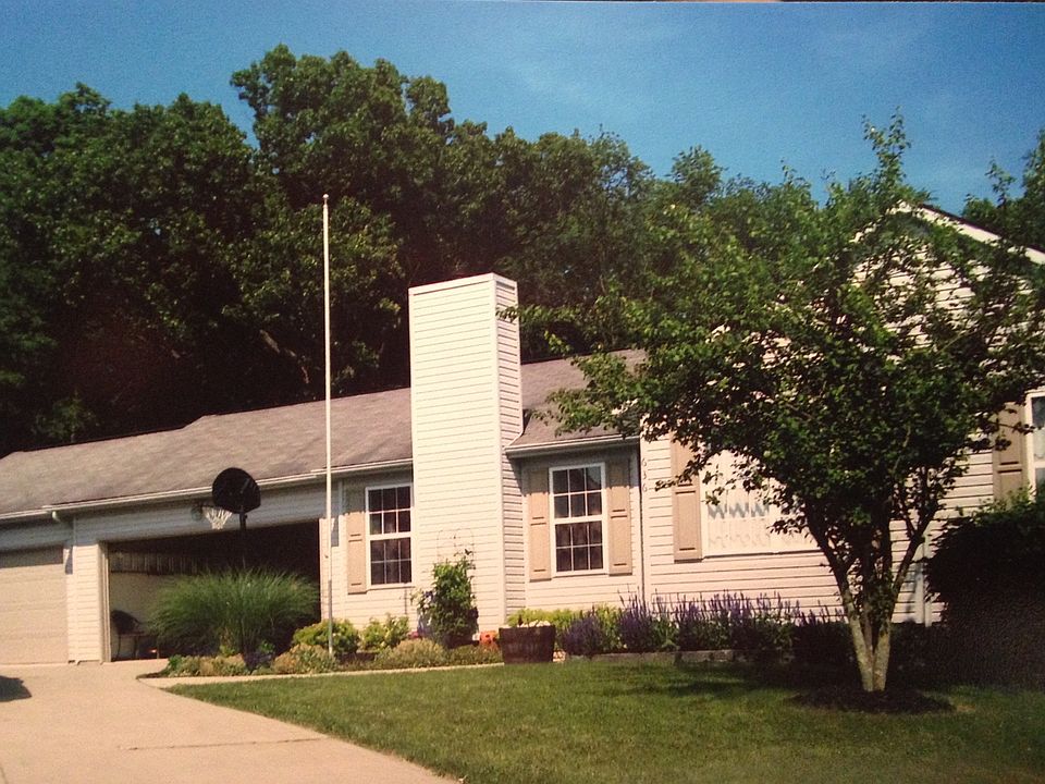 1st image of 636 Fulla Ln