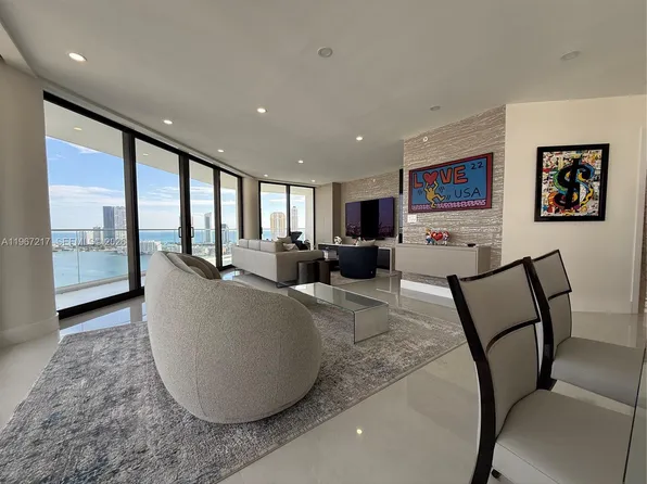 2800 Island Blvd APT 2804, Aventura, FL 33160