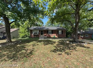 3355 Sutherland Dr, Lexington, KY