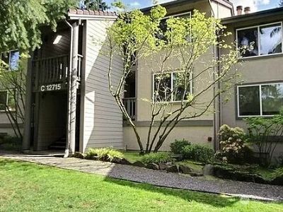 12715 NE 120th Street #C10, Kirkland, WA, 98034