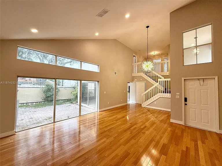 1140 Oysterwood St #HOME — Photo 2