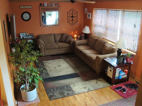 3rd image of 5809 Steven Dr