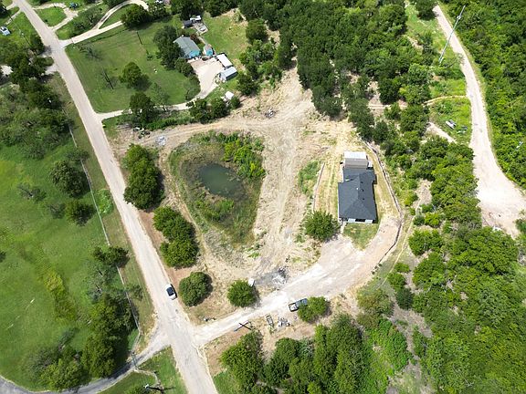4th image of 441 Mesa Rd