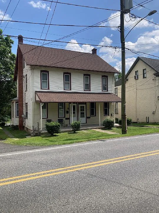 1167 Main St #2
