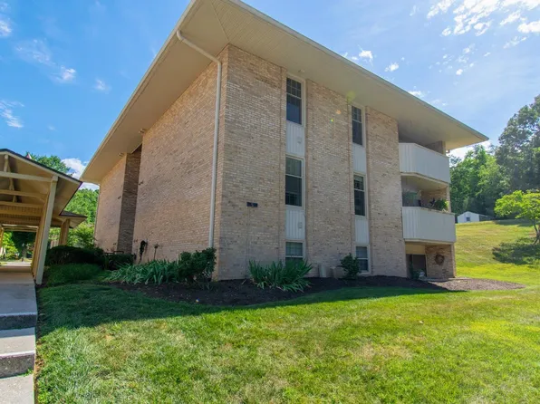 5260 Crossbow Cir Unit 5D, Roanoke, VA 24018