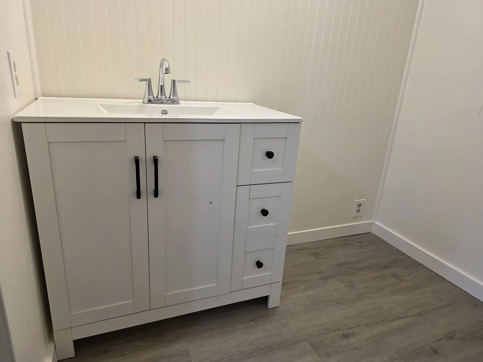 2 bed, 940 sqft, $2,000 — Photo 4