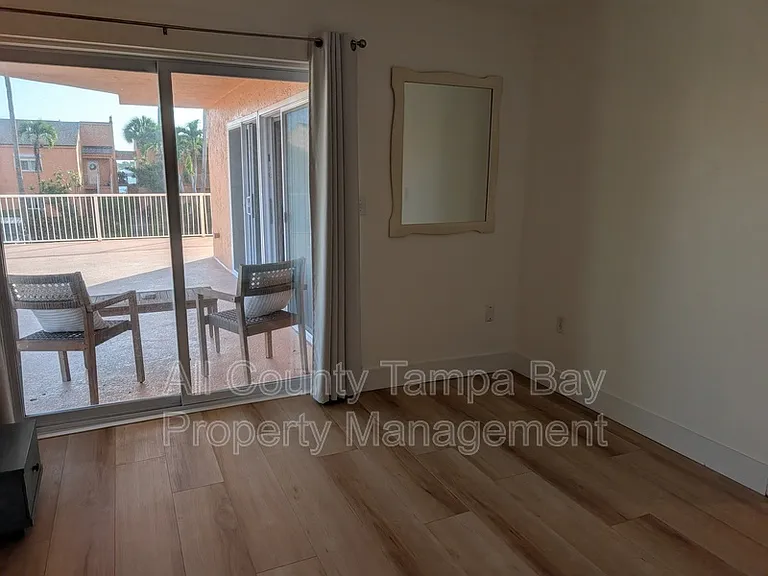 7430 Sunshine Skyway Ln S #201 — Photo 12