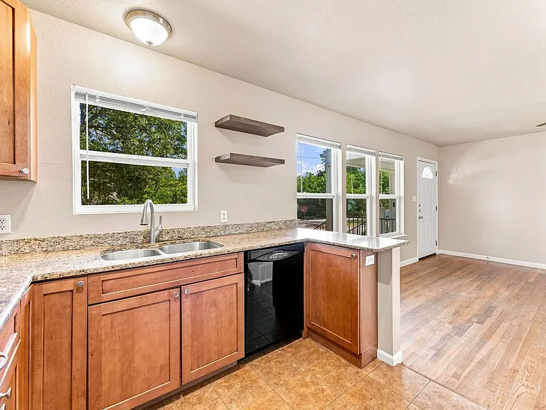4805 Evans Ave #B — Photo 19