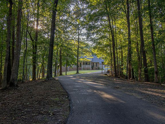 2nd image of 141 Chambers Mtn
