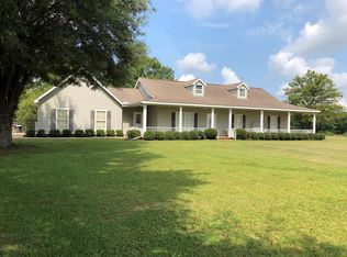 1794 Saint Mary Rd, Cottonwood, AL 36320