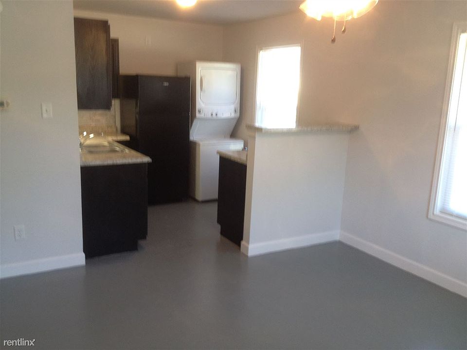 Kitchen (1)