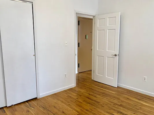 Rented by Parlor Real Estate Corp | media 17