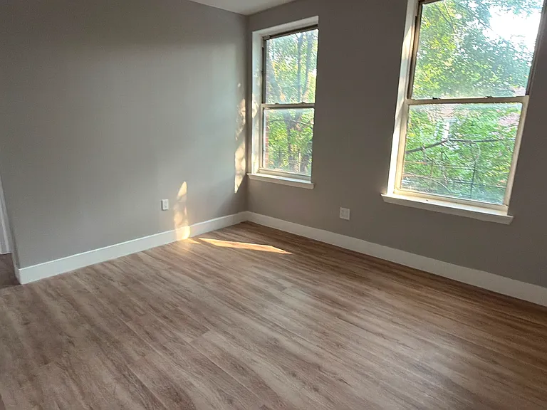 1151 Grant Ave #3E — Photo 9