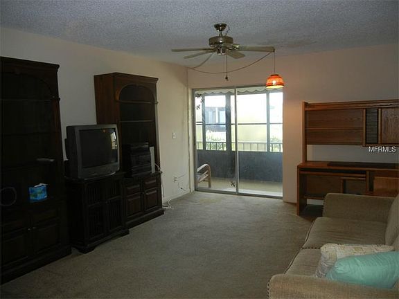 4th image of 215 Valencia Blvd APT 304