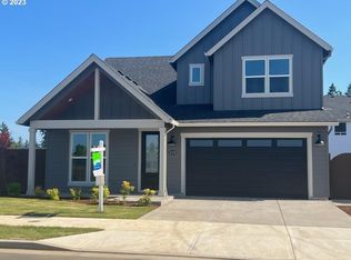 229 SW 18th Ave, Canby, OR 97013