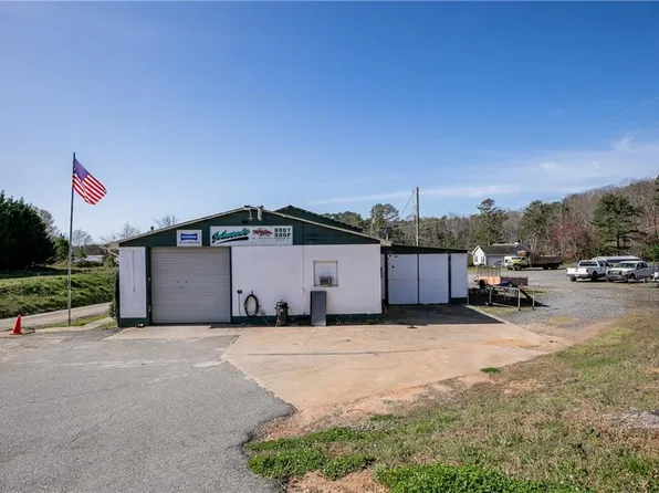 1793 Johnson Rd, Cumming, GA 30040