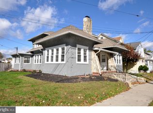 529 Cedar Ln, Hamilton, NJ 08610