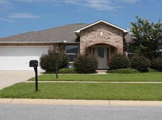 2405 Halfmoon Ln, Crestview, FL 32536